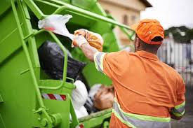 Best Furniture Removal  in Blue Springs, MO